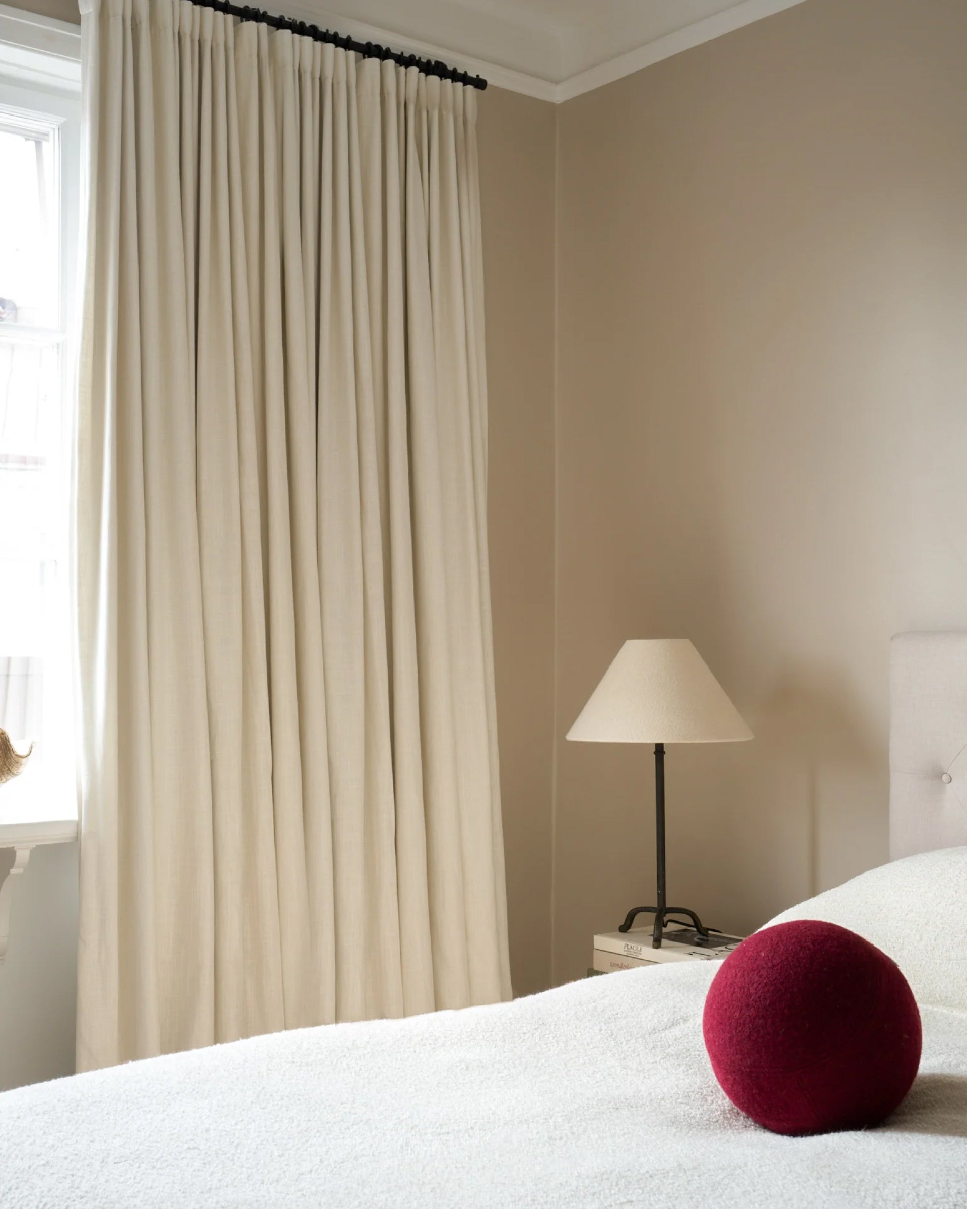 Terra, Ivory Curtain