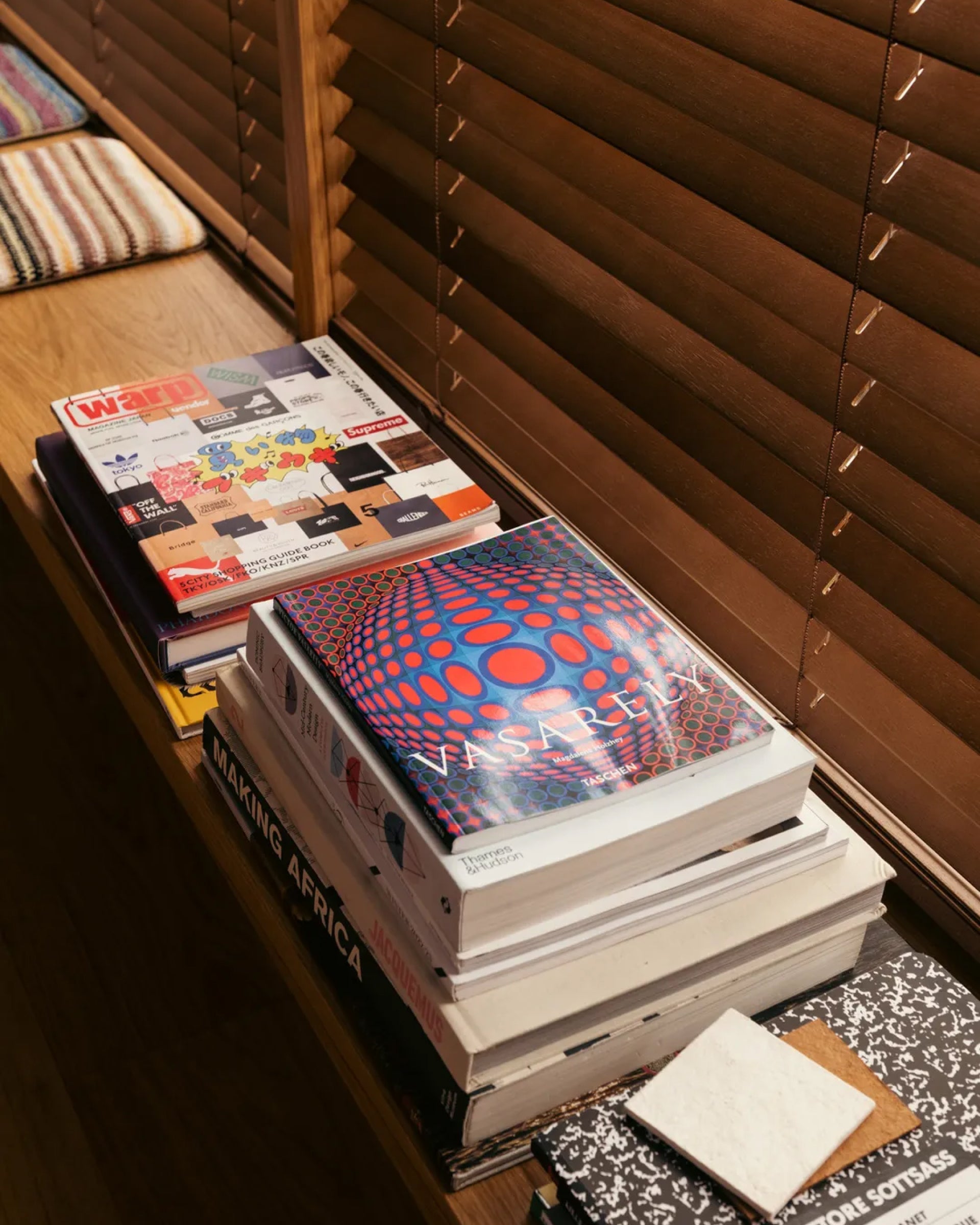 Core, 50 MM Walnut Timber Blinds