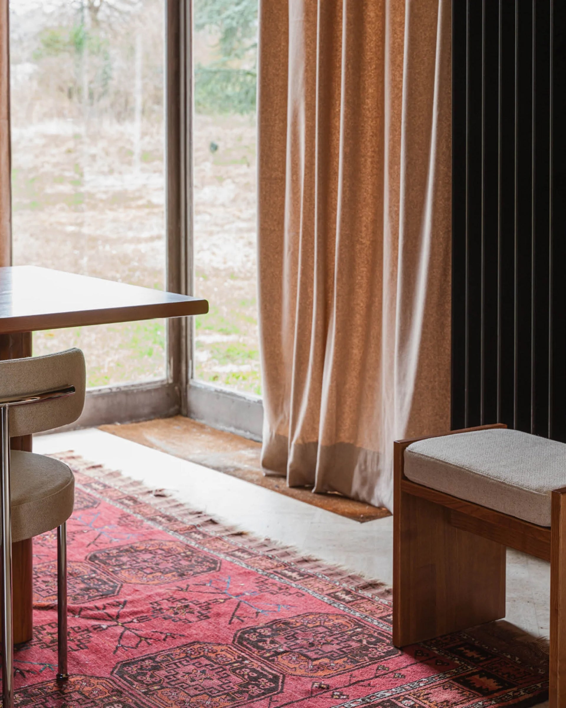 Lite,  Beige Curtain