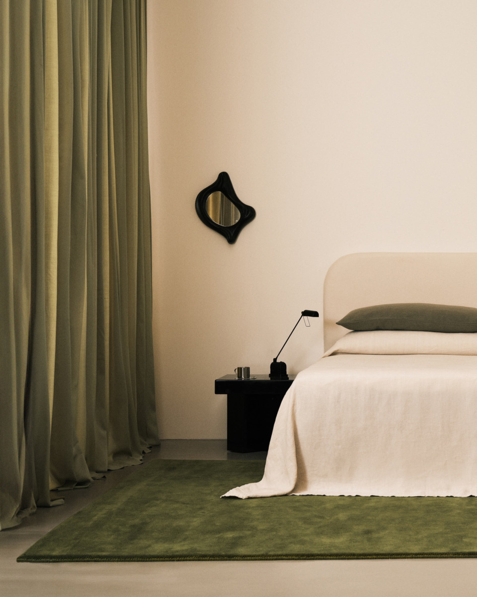 Essentials, Pale Green Curtain